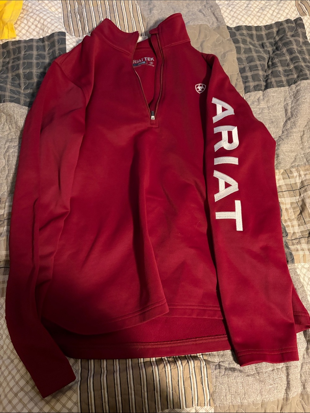 Woman’s Ariat Quarter Zip